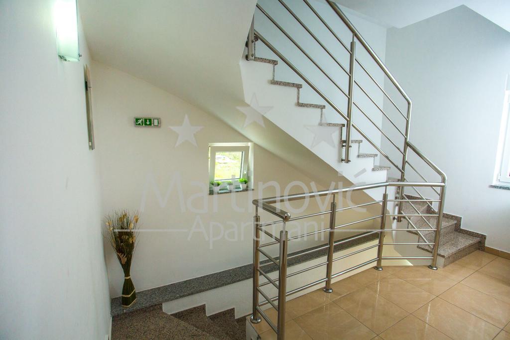 Apartments Martinovic Zaostrog Esterno foto