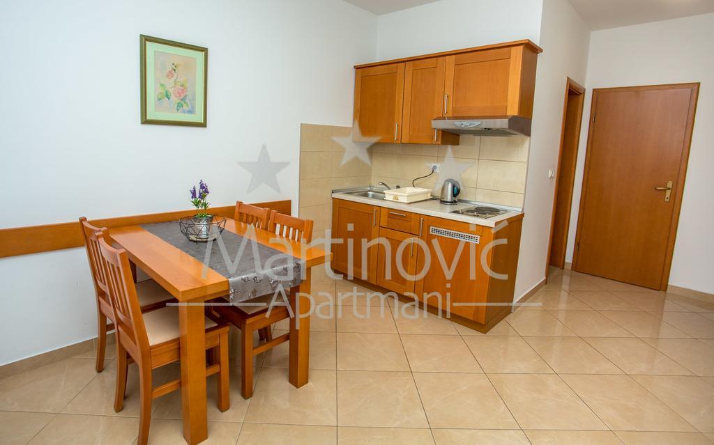 Apartments Martinovic Zaostrog Esterno foto