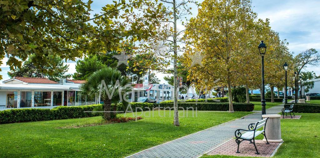 Apartments Martinovic Zaostrog Esterno foto